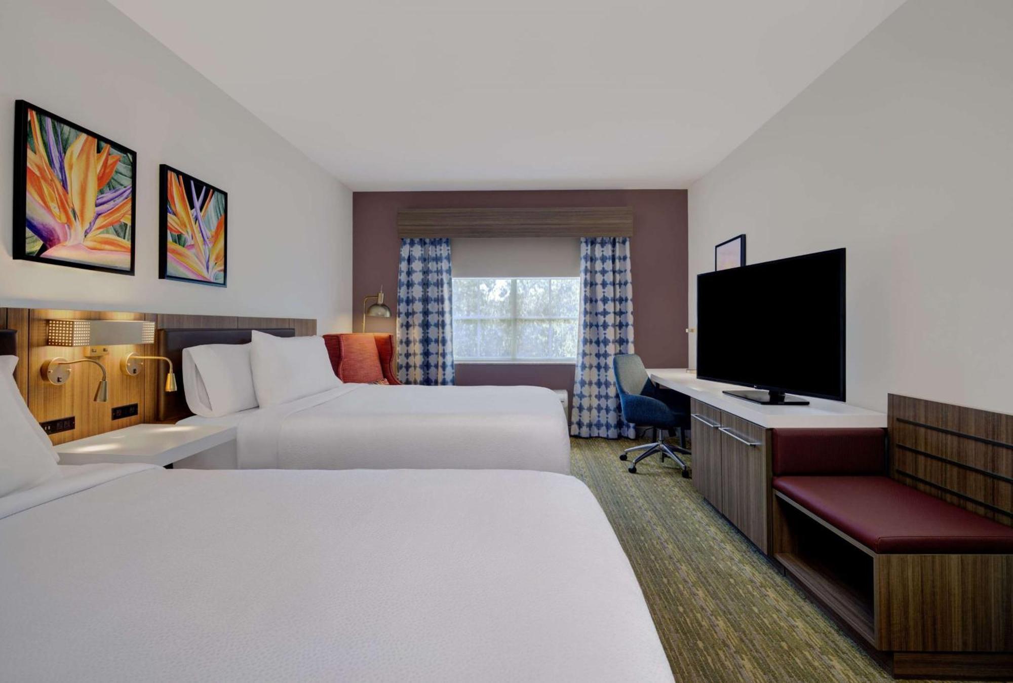 Queen Room Two Queen Beds